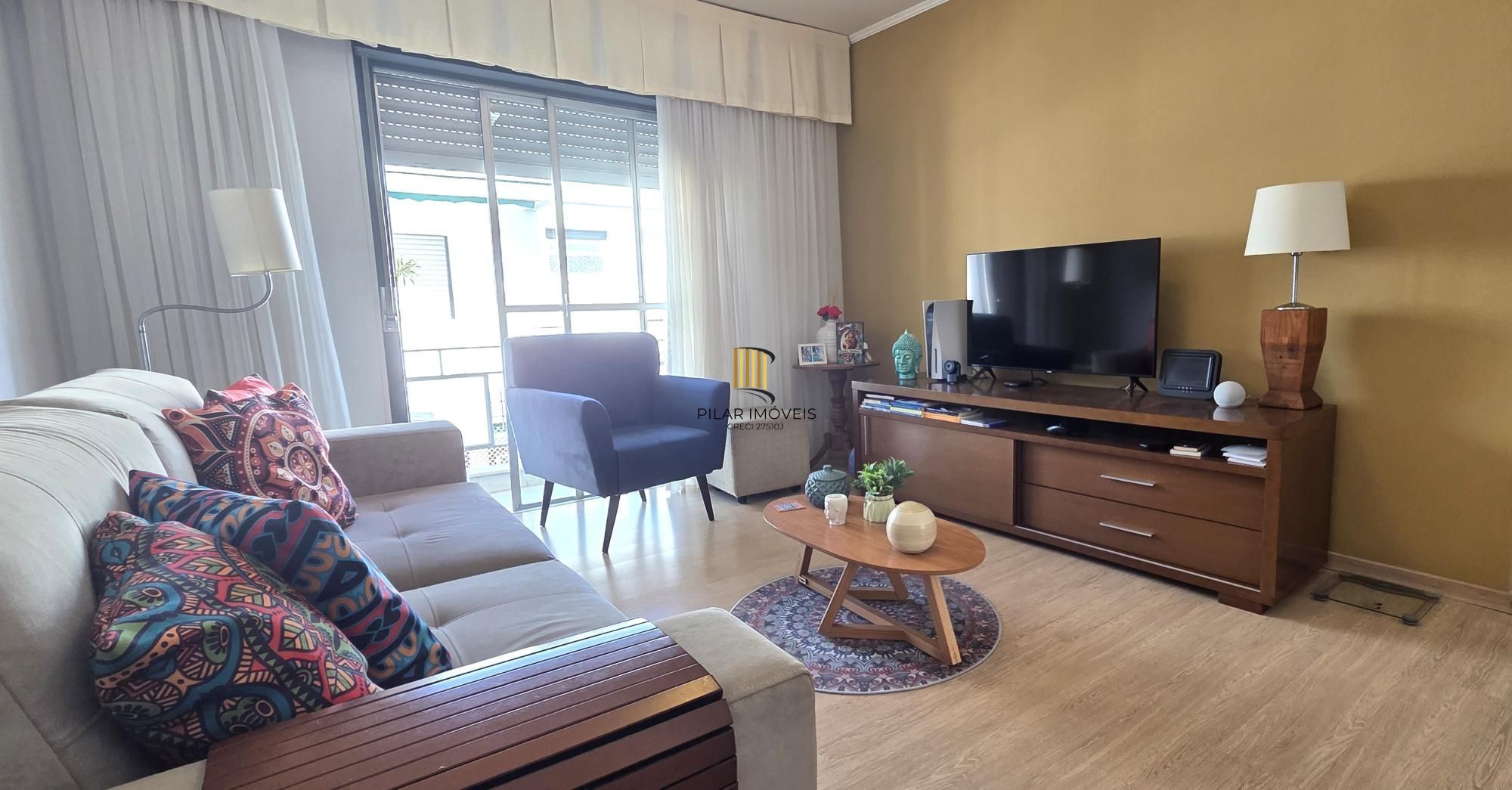 Ótimo apartamento com 79,4m2, 2 dorm. e dependencia completa.