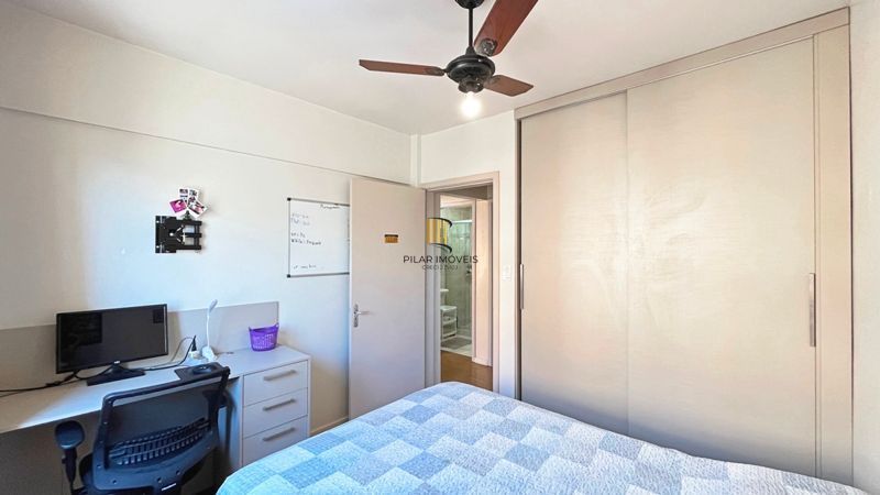 Apartamento com 2 dormitórios á venda no bairro Tristeza.