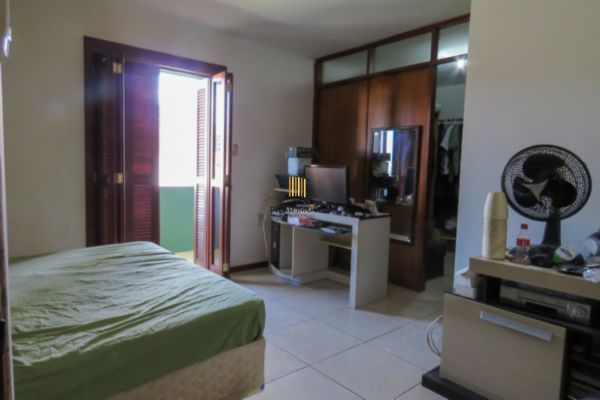 Casa para Venda - 283.6m², 4 dormitórios, sendo 2 suites, 1 vaga - Aberta dos Mo - Pilar Imóveis