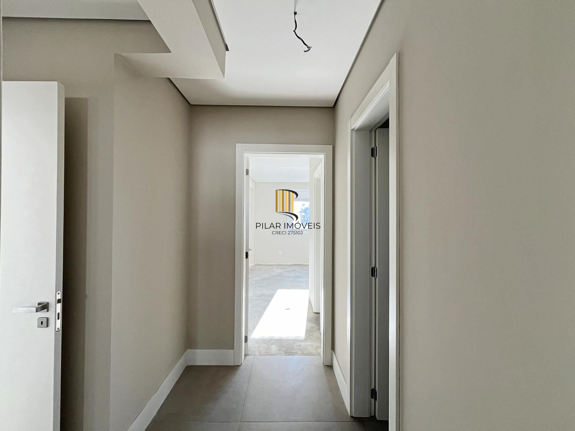 Apartamento com 3 Suítes no Cristal