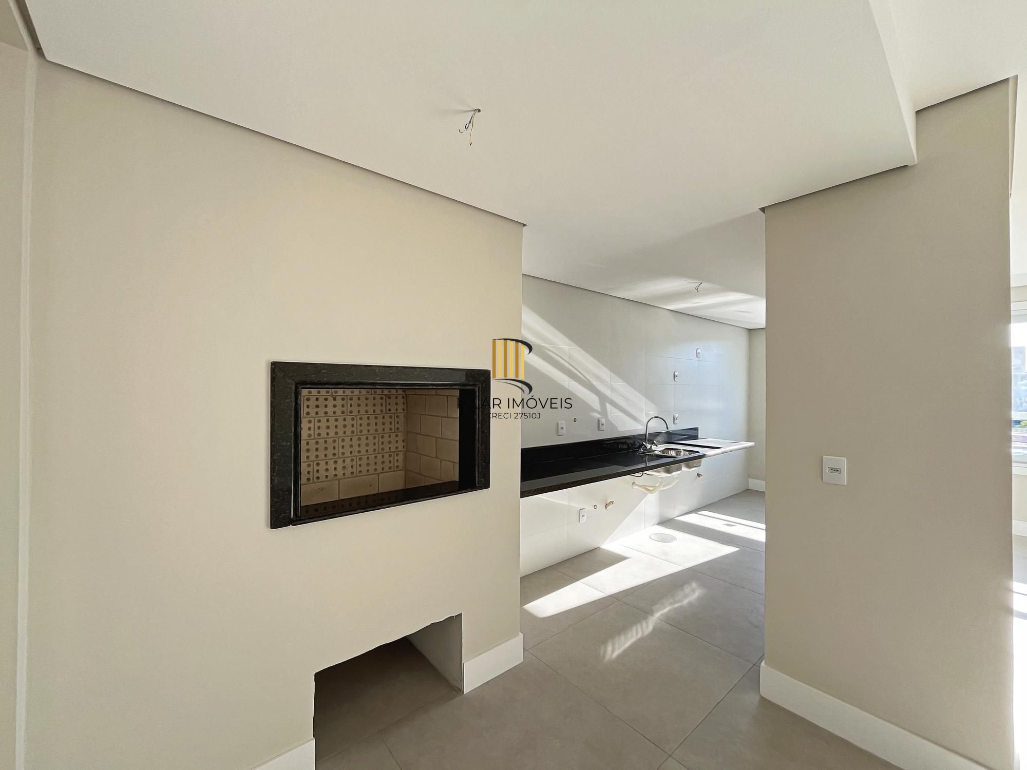 Apartamento com 3 Suítes no Cristal