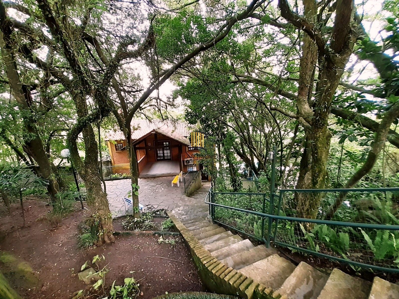 Casa de Condomínio 3 dormitórios no bairro Nonoai
