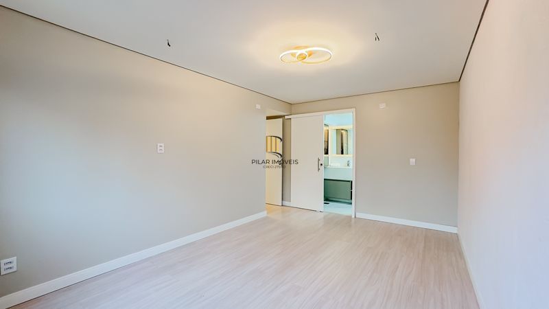 Cobertura 3 dormitórios à venda Três Figueiras Porto Alegre/RS