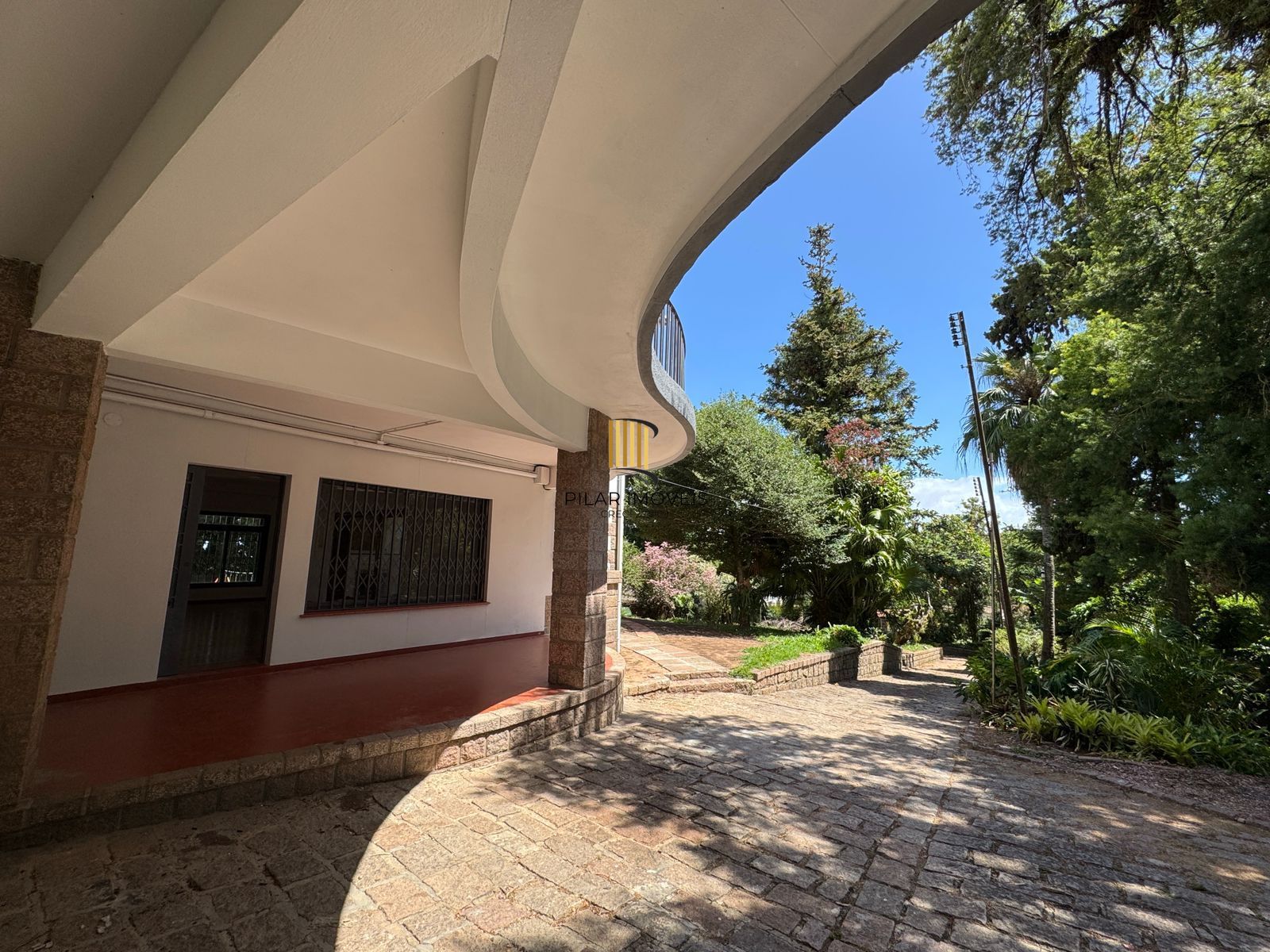 Tristeza -Imóvel único- Terreno 3658 m² privativos, casa 500m², 5d, reformada