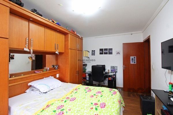 Casa para Venda - 399m², 4 dormitórios, sendo 1 suites, 6 vagas - Vila Nova