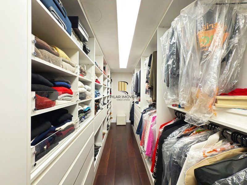 Residência, ótimo padrão com 4 suítes nos altos do Jardim Isabel, com vista pere