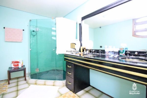 Casa para Venda - 200m², 3 dormitórios, sendo 1 suites, 4 vagas - Ipanema