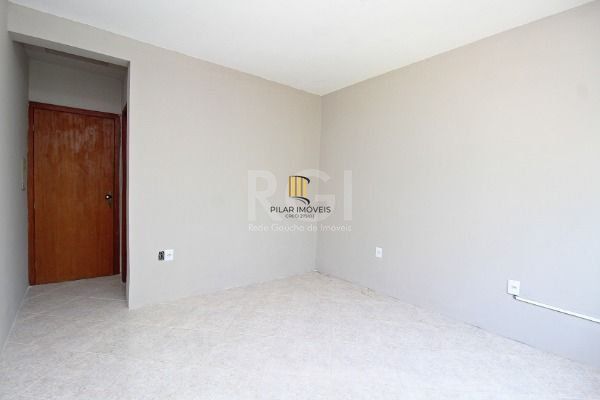 Casa para Venda - 155m², 3 dormitórios, 1 vaga - Guarujá