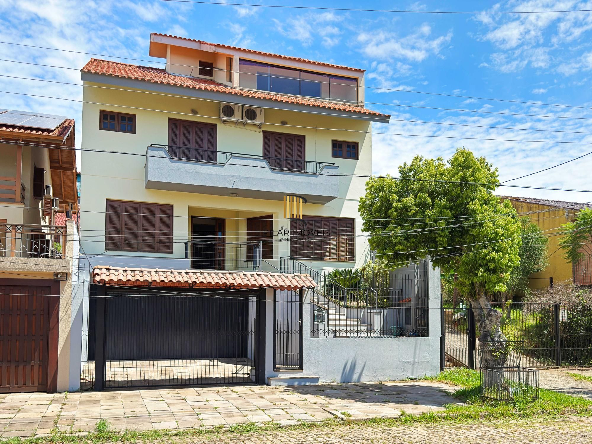 Casa 4 dormitórios no bairro Ipanema - Pilar Imóveis