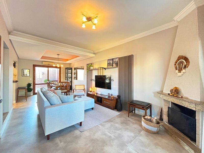 Casa Residencial com 3 dormitórios à Venda na Hípica.