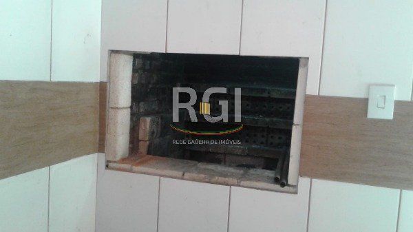 Casa para Venda - 450m², 4 dormitórios, sendo 1 suites, 2 vagas - Vila Ipiranga