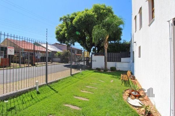 Casa Condominio em Porto Alegre, no bairro Tristeza, com 3 dormitório(s), e 3 ba