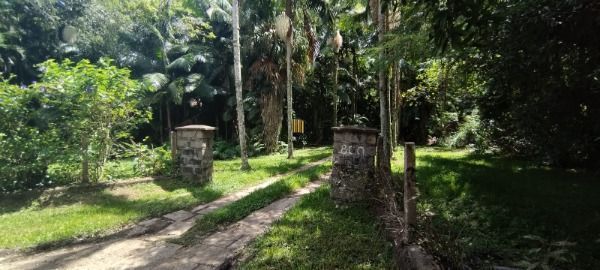 Terreno 51,80 x 150 em Porto Alegre, no bairro Pedra Redonda, à venda.