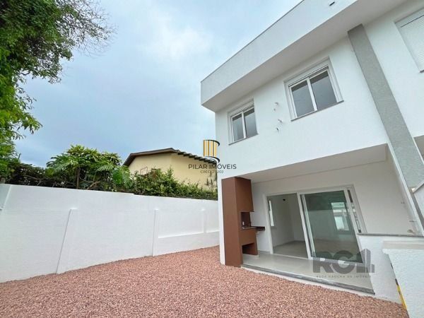 Casa em Porto Alegre, no bairro Vila Conceição, com 3 dormitório(s), à venda.