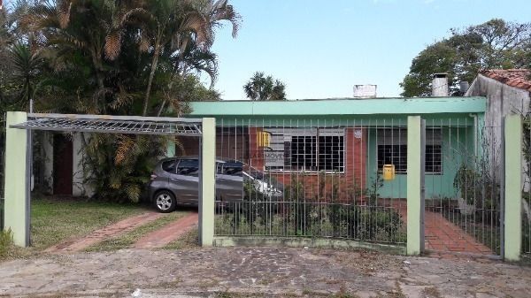 Casa para Venda - 200m², 3 dormitórios, sendo 1 suites, 4 vagas - Ipanema