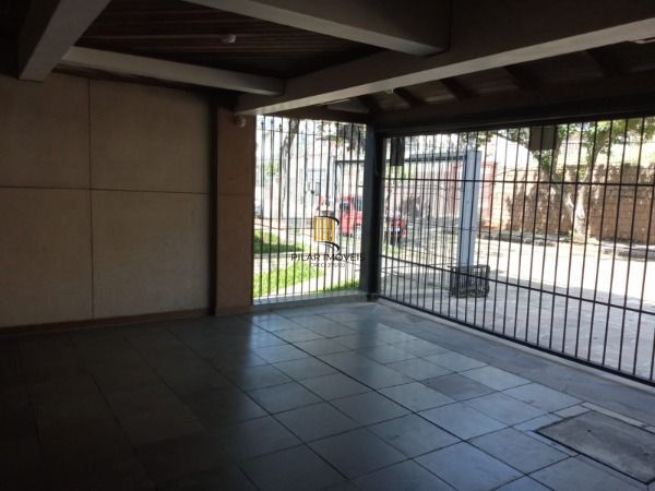 Casa para Venda - 228m², 4 dormitórios, sendo 2 suites, 3 vagas - Medianeira