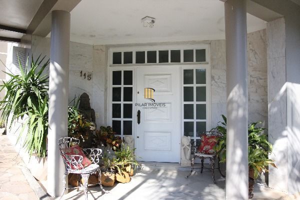 Casa para Venda - 740m², 5 dormitórios, sendo 5 suites, 5 vagas - Jardim Isabel