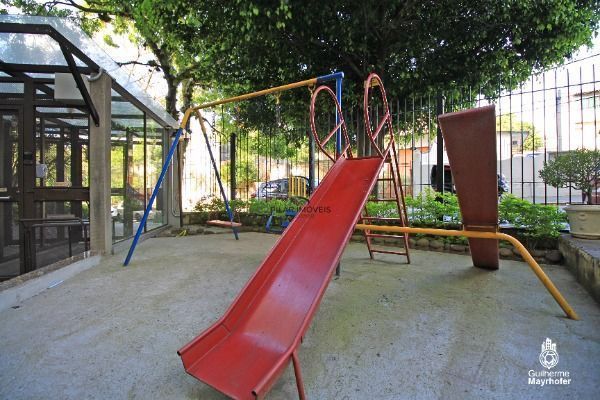 Cobertura para Venda - 191.59m², 3 dormitórios, sendo 1 suites, 2 vagas - Triste