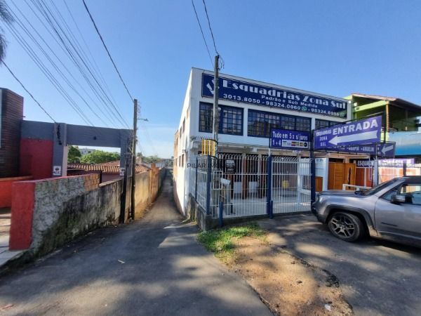 Terreno em Porto Alegre, no bairro Cavalhada, à venda.