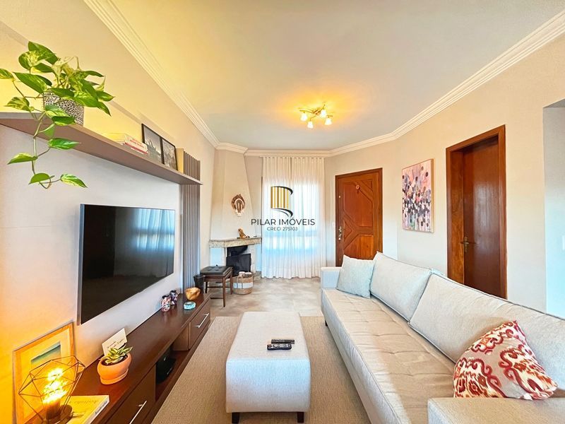 Casa Residencial com 3 dormitórios à Venda na Hípica.