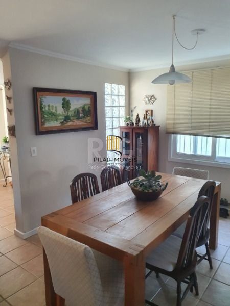 Casa para Venda - 132.13m², 3 dormitórios, sendo 1 suites, 4 vagas - Ipanema