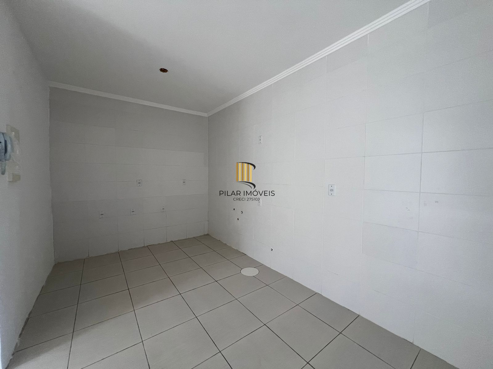 Casa em condomínio com 3 dormitórios.