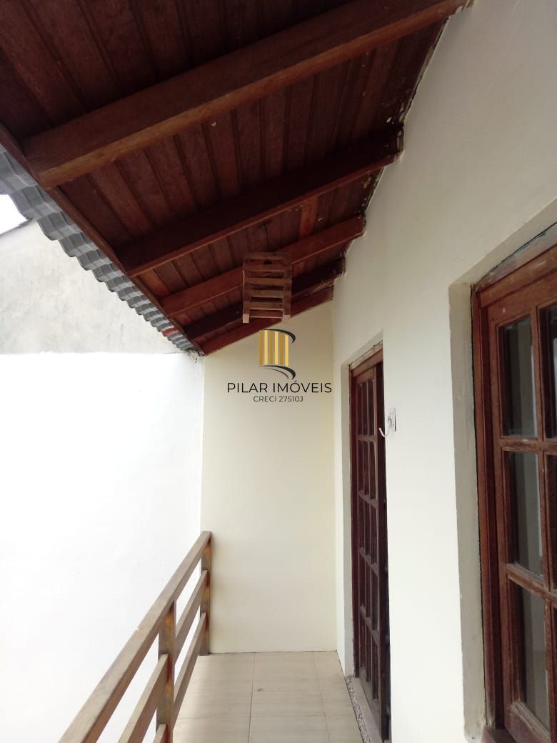 Casa 2 dormitórios à venda Guarujá Porto Alegre/RS