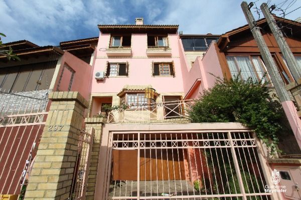 Casa para Venda - 212.52m², 3 dormitórios, sendo 1 suites, 2 vagas - Imperial Pa