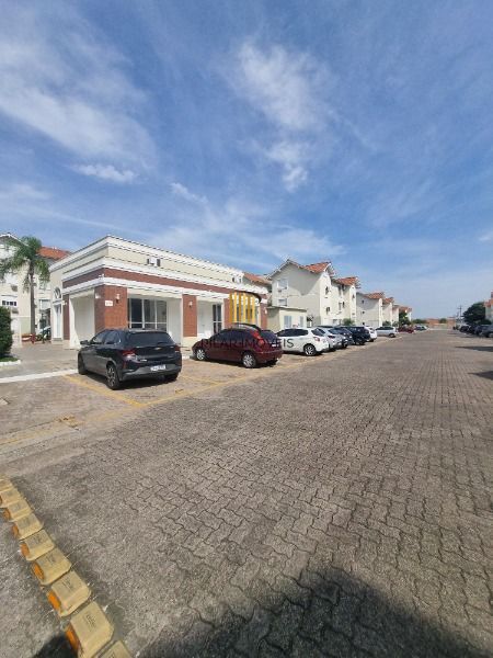 Apartamento em Porto Alegre, no bairro Hípica, com 3 dormitório(s), e 3 banheiro