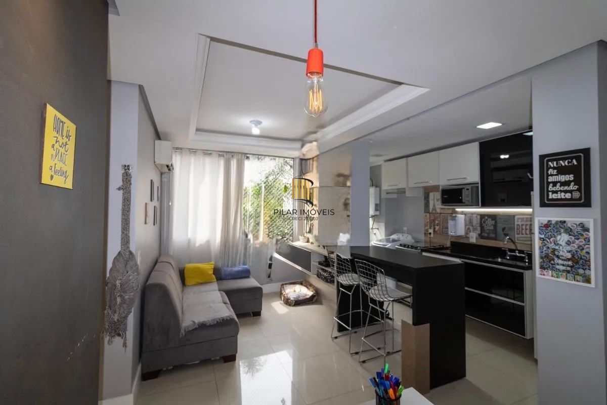 Apartamento 2 dormitórios no bairro Cavalhada