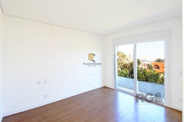 Casa Condominio em Porto Alegre, no bairro Hípica, com 3 dormitório(s), e 3 banh