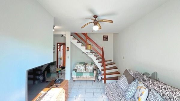 Casa Condominio em Porto Alegre, no bairro Tristeza, com 3 dormitório(s), e 3 ba