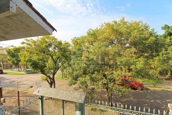 Casa para Venda - 154m², 3 dormitórios, sendo 1 suites, 4 vagas - Ipanema