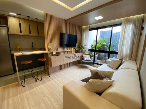 Apartamento em Porto Alegre, no bairro Cristal, com 2 dormitório(s), e 2 banheir