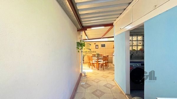 Apartamento em Porto Alegre, no bairro Medianeira, com 3 dormitório(s), e 3 banh