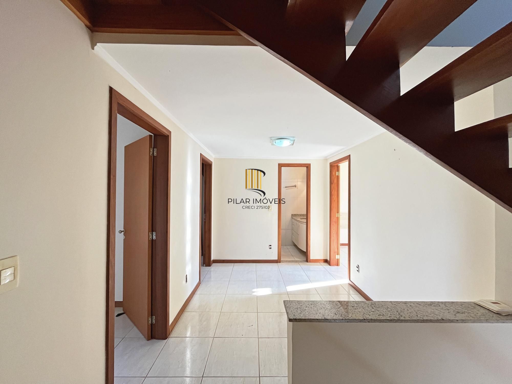 Casa em Condomínio no Jardim Isabel com 270m², 3 dormitórios, 4 vagas