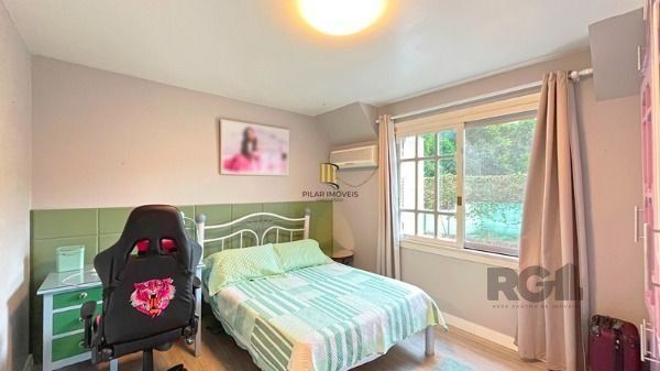 Casa Condominio em Porto Alegre, no bairro Jardim Isabel, com 3 dormitório(s), à