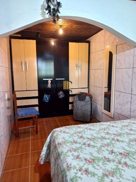 Terreno em Porto Alegre, no bairro Ponta Grossa, à venda.