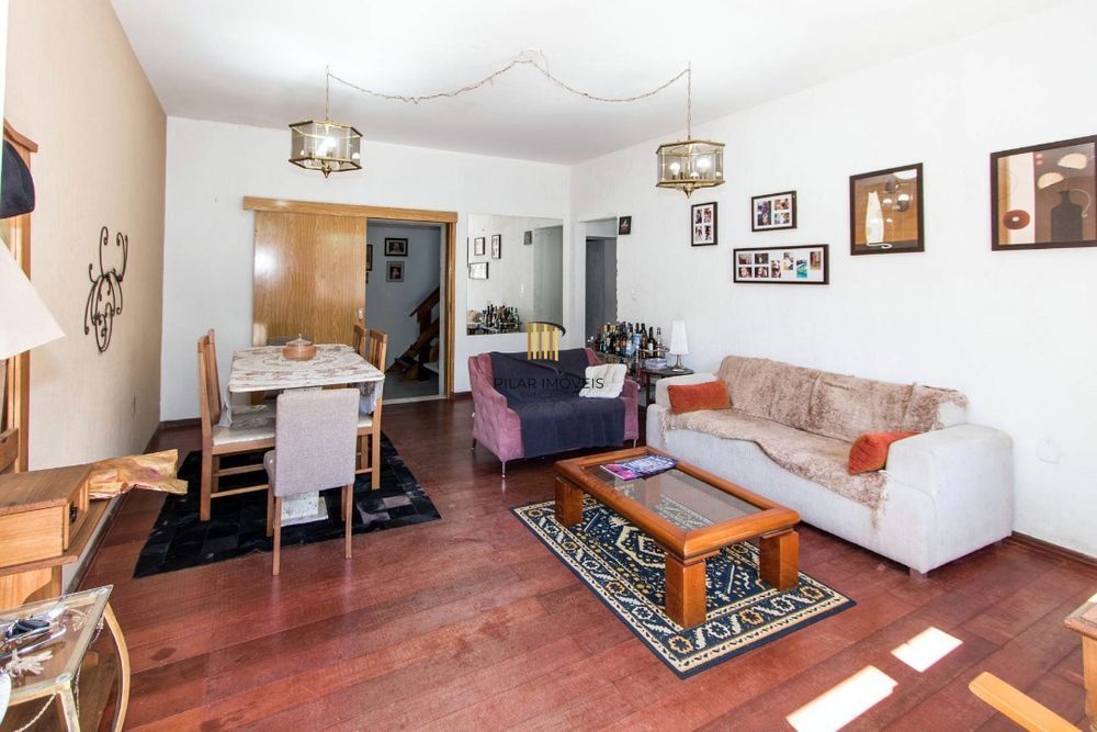 Casa 3 dormitórios no bairro Jardim Isabel