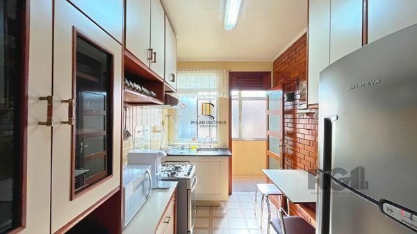 Apartamento em Porto Alegre, no bairro Praia de Belas, com 2 dormitório(s), e 2 