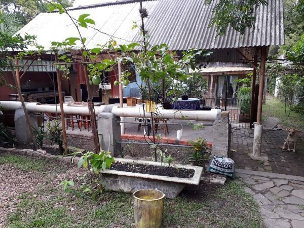 Casa em Porto Alegre, no bairro Pedra Redonda, com 2 dormitório(s), e 2 banheiro