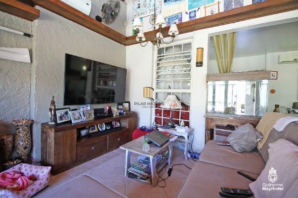 Casa para Venda - 219.05m², 3 dormitórios, sendo 1 suites, 2 vagas - Bahamas