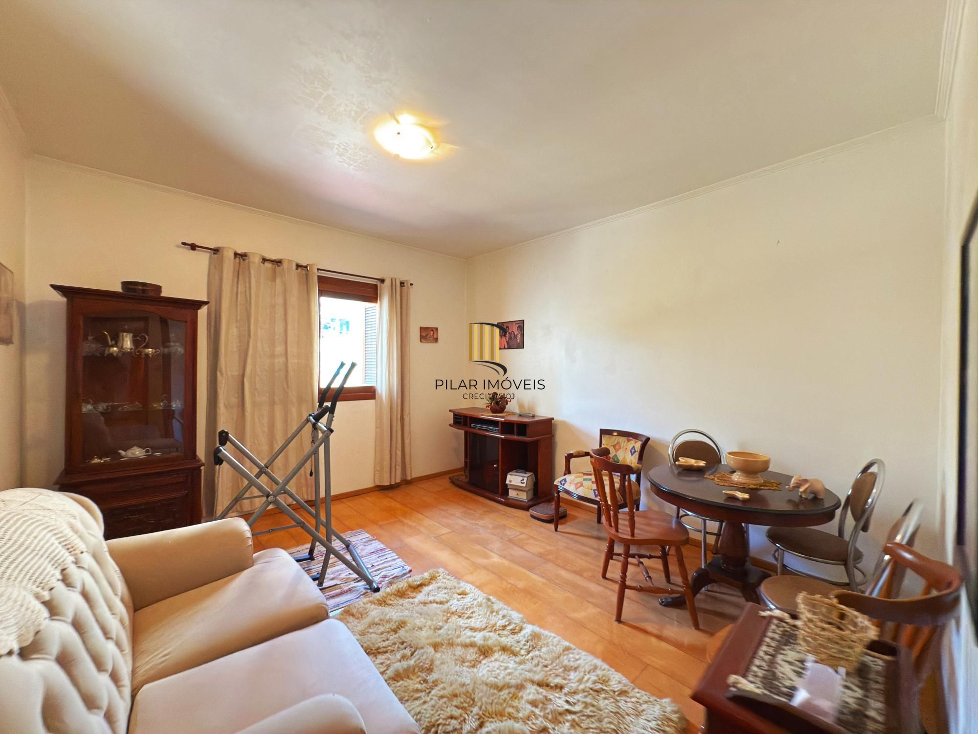 Casa para Venda - 190m², 3 dormitórios, sendo 1 suites, 3 vagas - Nonoai