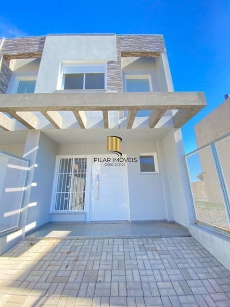 Casa para Venda - 125m², 3 dormitórios, sendo 1 suites, 1 vaga - Guarujá