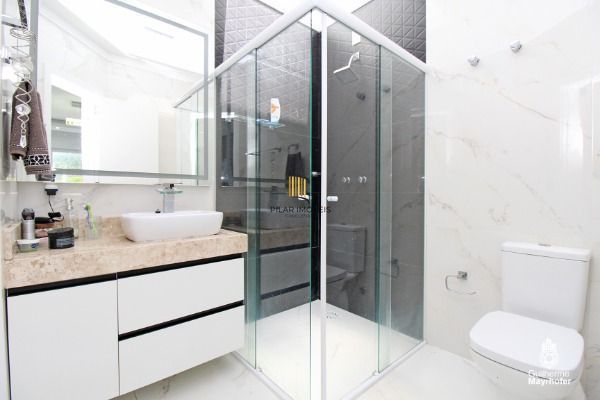 Casa Condominio para Venda - 203.81m², 3 dormitórios, sendo 1 suites, 2 vagas - 