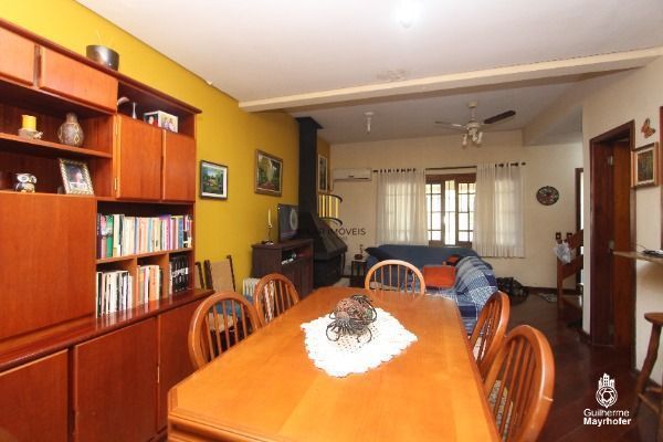 Casa para Venda - 200m², 4 dormitórios, sendo 1 suites, 3 vagas - Ipanema