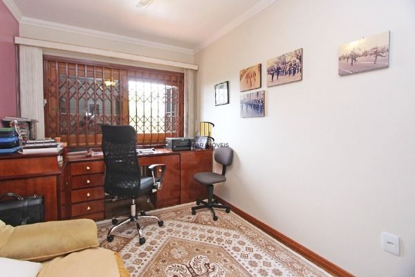 Casa para Venda - 287.96m², 4 dormitórios, sendo 1 suites, 4 vagas - Imperial Pa