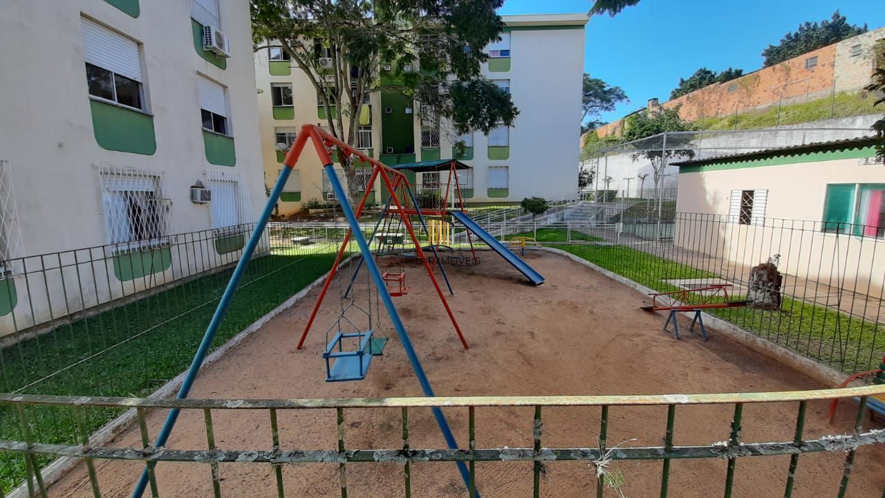Apartamento 2 dormitórios, perto de todos recursos do bairro.