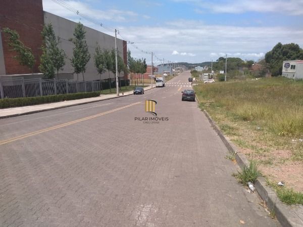 Casa em Porto Alegre, no bairro Aberta dos Morros, com 3 dormitório(s), e 3 banh