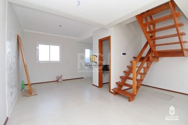 Casa para Venda - 87m², 3 dormitórios, sendo 1 suites, 1 vaga - Hípica